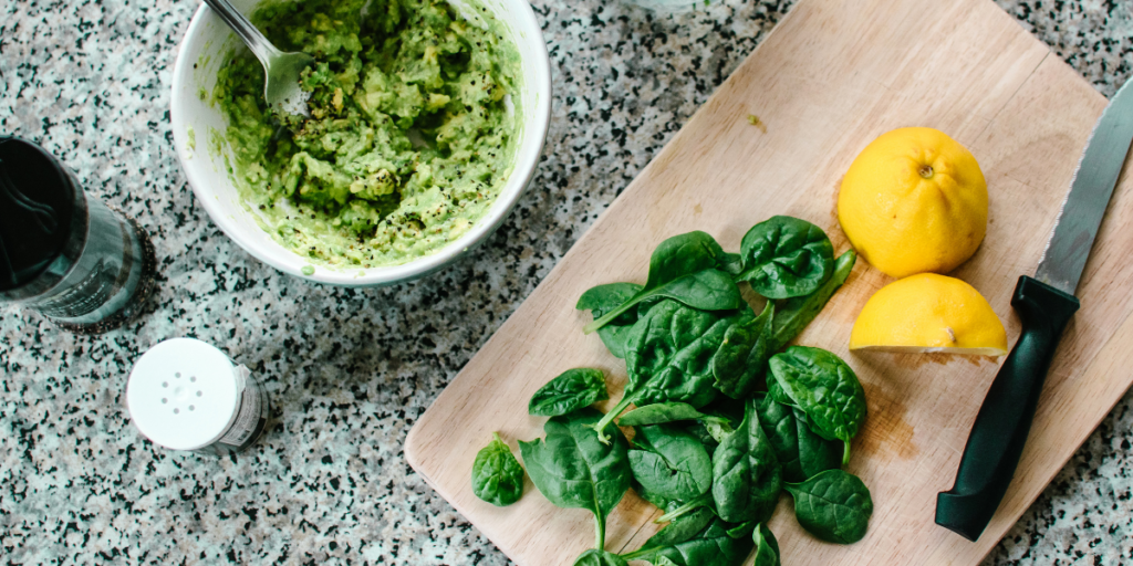 Can Spinach Cause Diarrhea? 3 Reasons Why It Does! Gut Advisor