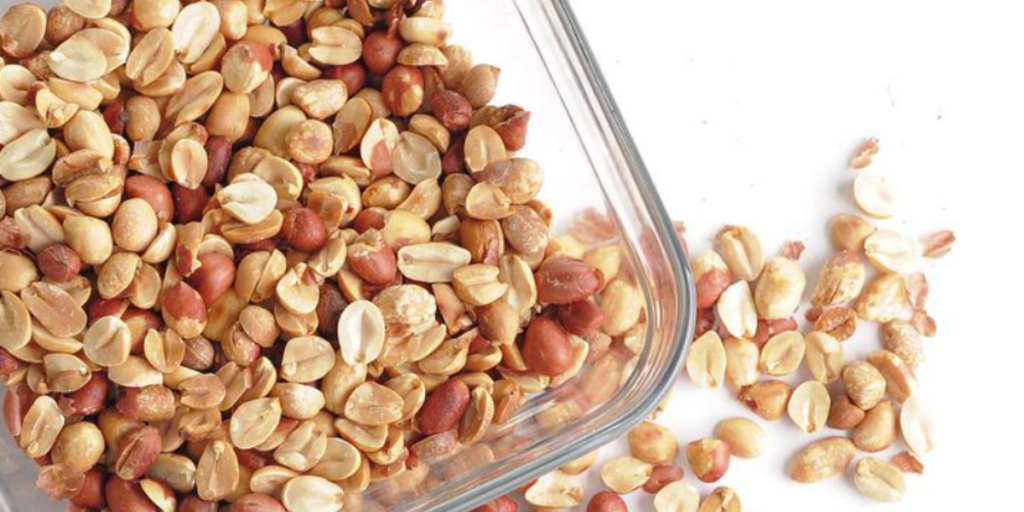 Do Peanuts Cause Gas? 3 Reasons Why They Do! Gut Advisor