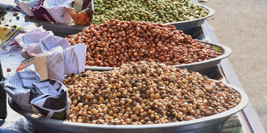 Do Peanuts Cause Gas? 3 Reasons Why They Do! Gut Advisor